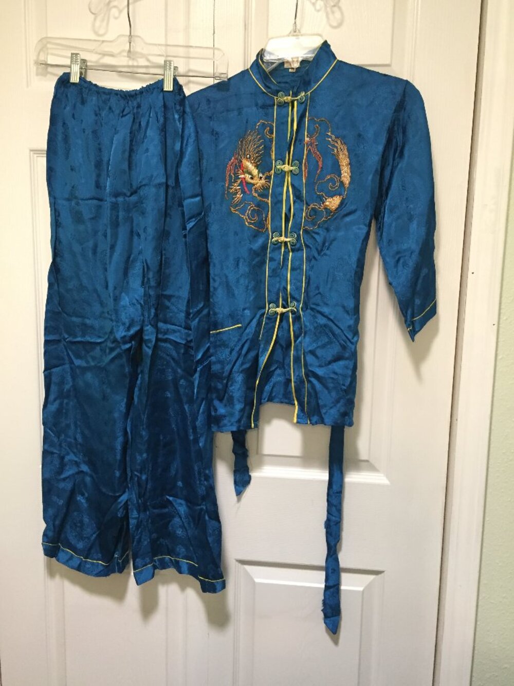 Japanese Blue Silk Embroidered Pajama Set Hong Kong SMALL "14" 1950's